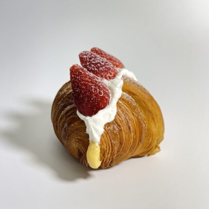 strawberry croissant by Fawaa MY – handmade pastry supplier Malaysia