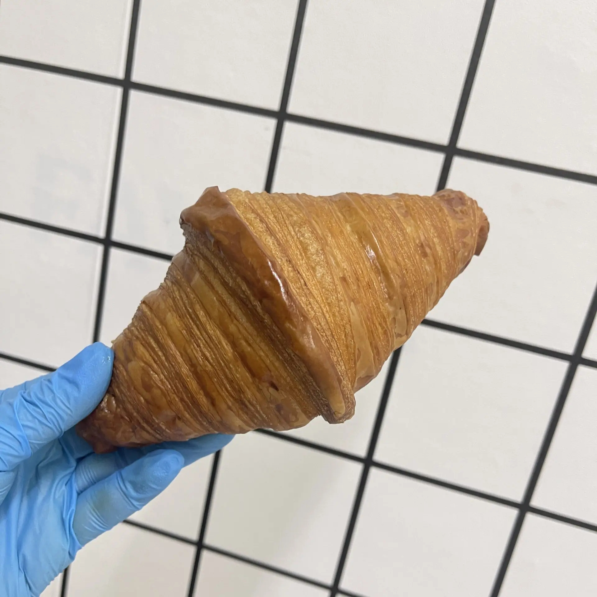 handcrafted classic butter croissant by Fawaa MY – wholesale supplier in Kuala Lumpur