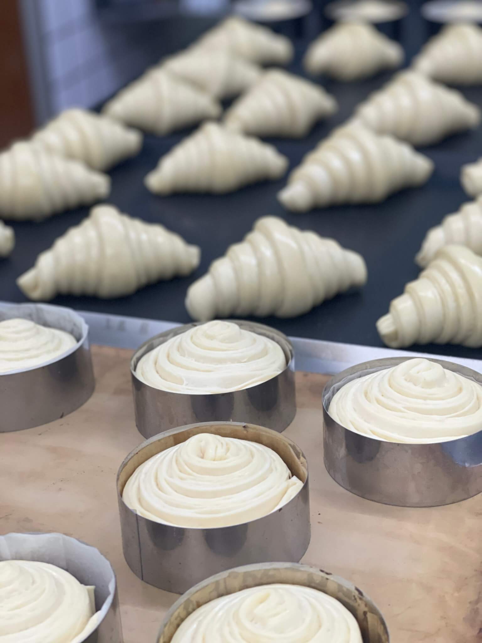 handmade butter pastries, Muslim-friendly, perfect for gifts and events in Kuala Lumpur.